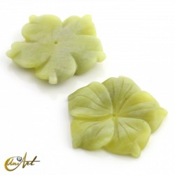 Flor tallada en jade limón