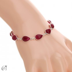 Silver bracelet and teardrop-cut stones - Ruby