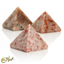Pyramids of moonstone or sunstone - Sun Stone
