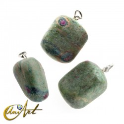 Colgante de rubí zoisita