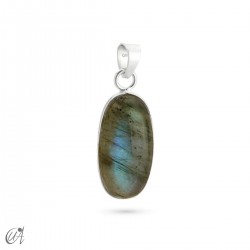 Basic elliptical pendant with natural stone and silver - Labradorite