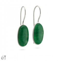 Stone and silver earrings, basic oval model - Green sapphire