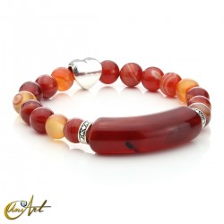 Natural stone bracelet with rectangular bar and heart - Carnelian