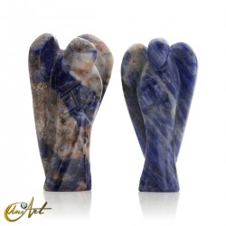 Ángel tallado en Sodalita, representa al Arcángel Miguel