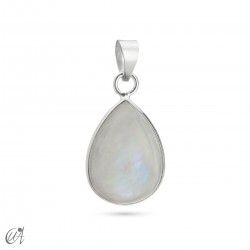 Gemstone in sterling silver - basic teardrop pendant - Moonstone