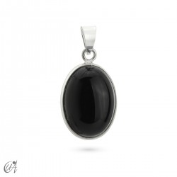 Basic oval stone and silver pendant - Onyx