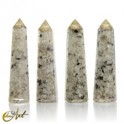 Orgonite in pointed shape, 10 cm - Moonstone