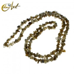 Labradorite chips