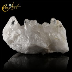 Druse of clear quartz
