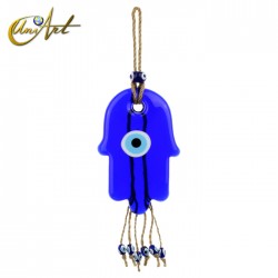 Hand of Fatima in handmade glass