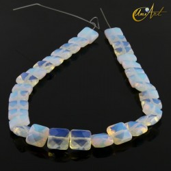 Cuadrados facetados de opalita - 12 mm