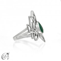Ring with green agate in sterling silver, Brahma model