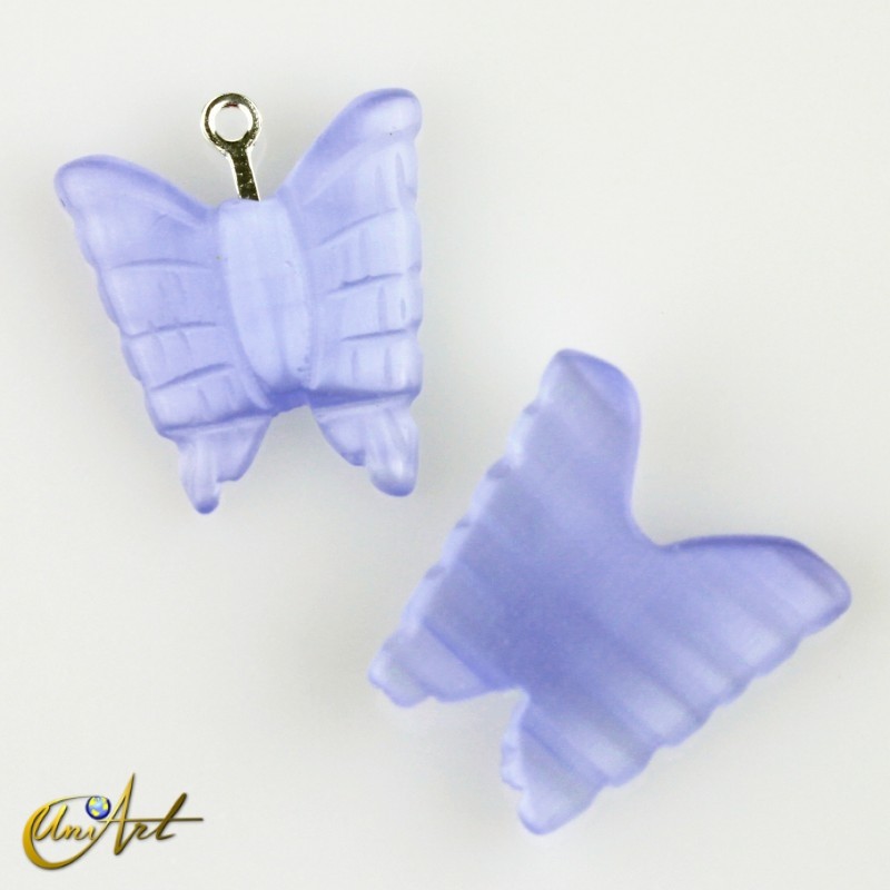 Mariposa en ojo de gato azul