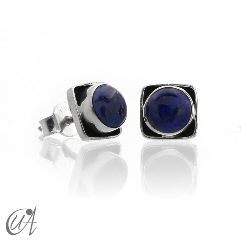 Square earrings in 925 silver and lapis lazuli