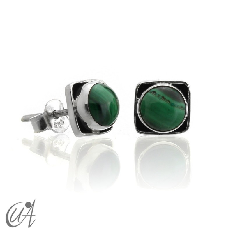 Square earrings in 925 silver and malachite
