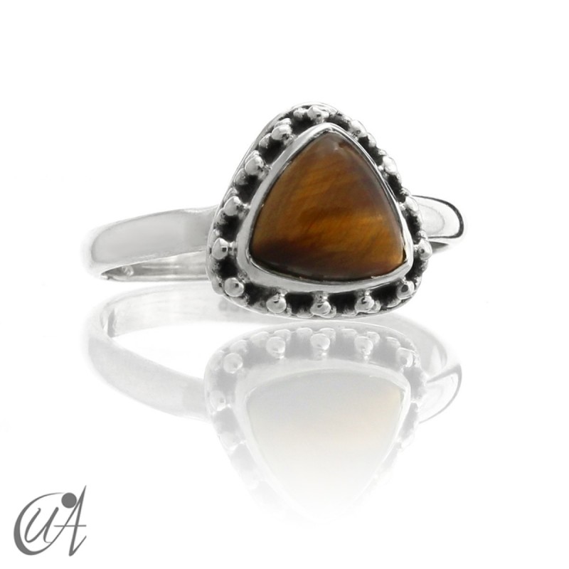 Silver ring with tiger eye, Thira