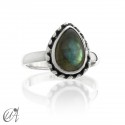 Drop sterling silver ring with labradorite