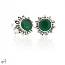 Mini emerald and sterling silver earrings, Surya