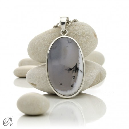 Oval pendant in 925 silver and dendritic opal, model 1