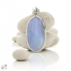 Oval chalcedony and sterling silver pendant model 8