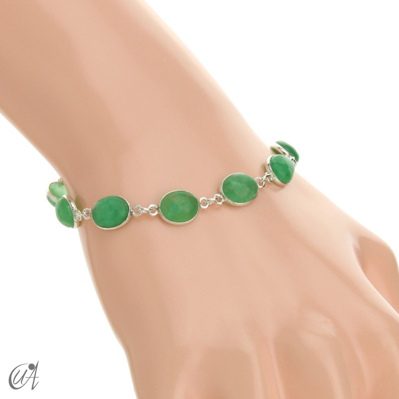 Silver bracelet with oval stones - green sapphire
