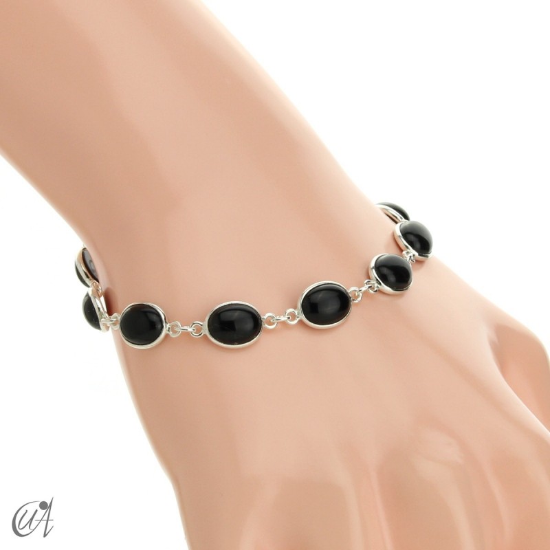 Silver bracelet with oval stones - ónix