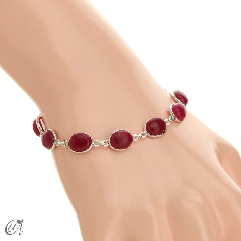 Silver bracelet with oval stones - ruby