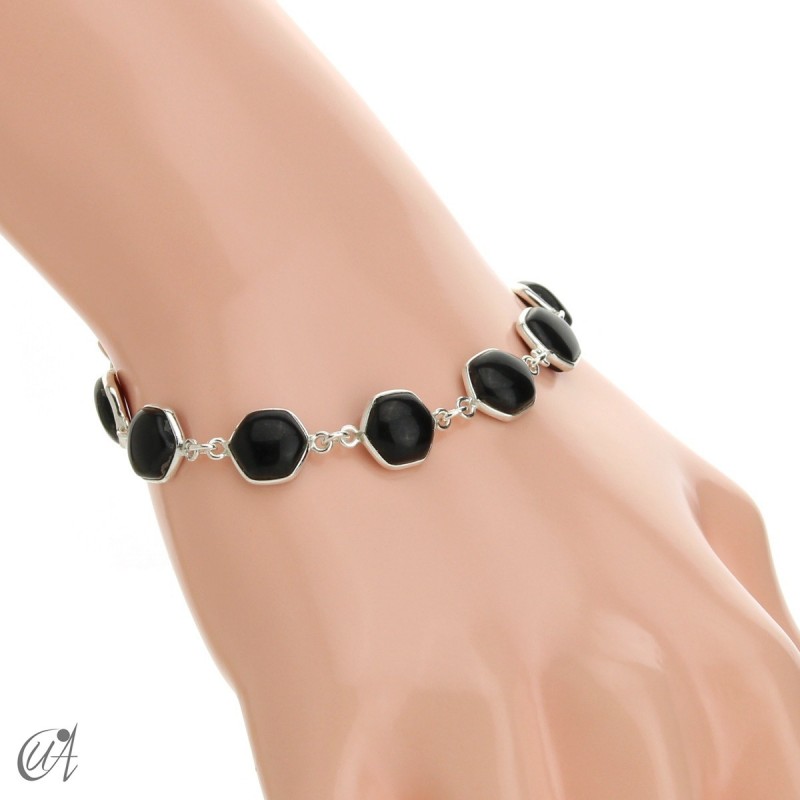 Hexagonal gemstone bracelet in sterling silver - onyx