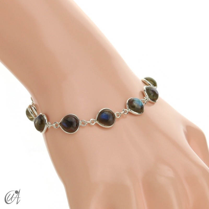 Pear gemstone bracelet in sterling silver - labradorite