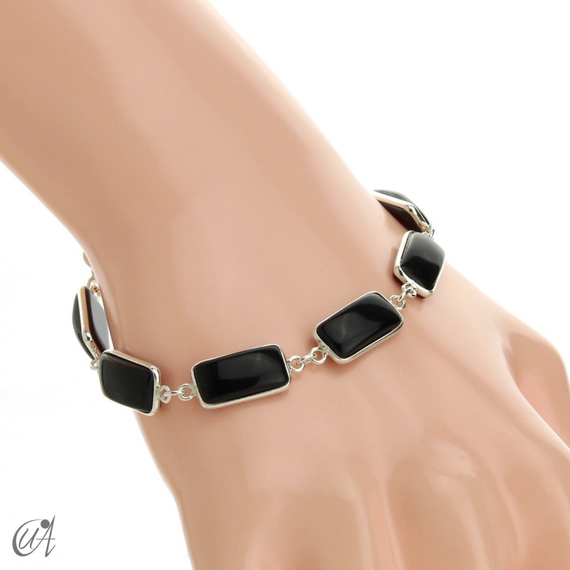 Silver bracelet with rectangular gems - onyx