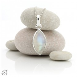 Classic marquise pendant in 925 silver and moonstone