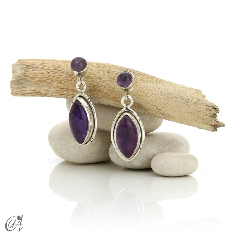 Sterling silver earrings with amethyst stones, Yací