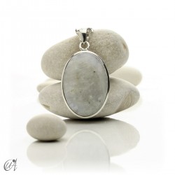 Plata y piedra luna, colgante  ovalado, modelo 8