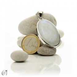 Plata y piedra luna, colgante  ovalado, modelo 9