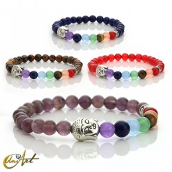 Buddha bracelet with the colors of the chakras