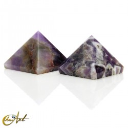 Pirámide de amatista