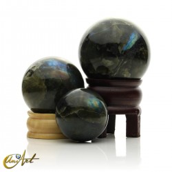 Labradorite, spheres of various sizes