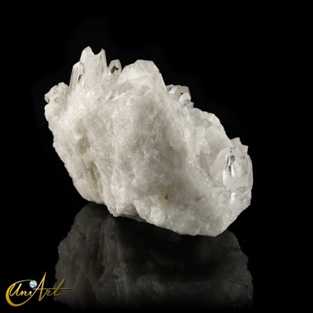 Druse of crystal quartz