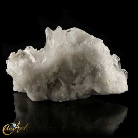 Druse of crystal quartz