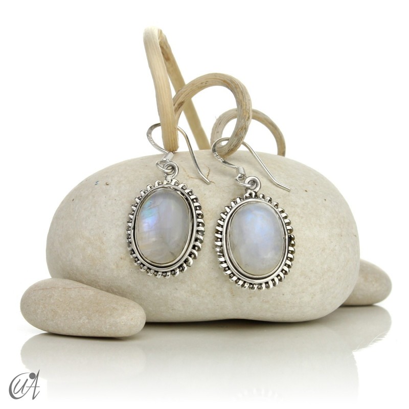 Dana earrings with moonstone