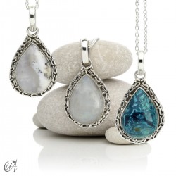 Silver and stone pendant, Juno's tear