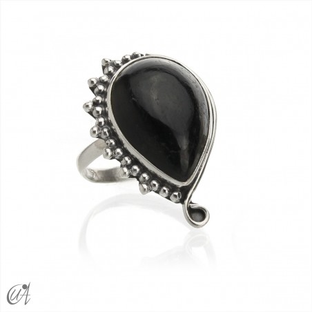 Anillo de plata y turmalina negra modelo Circe