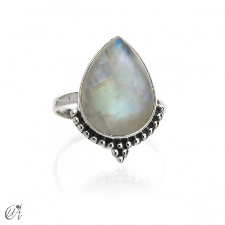 Anillo Deví,  plata 925 y piedra luna