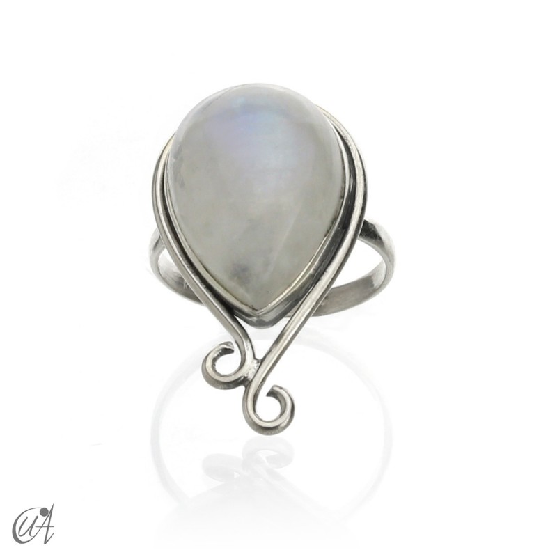 Sterling silver and moonstone, Aine ring