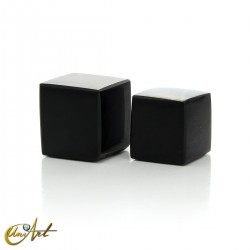 Black obsidian cubes
