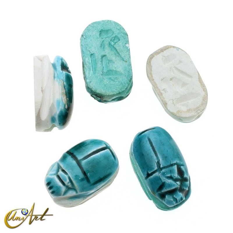 Escarabajo egipcio pequeño - azul cielo