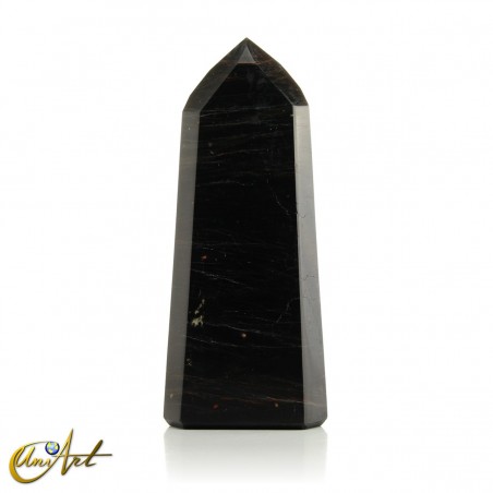 Veined black tourmaline, pointed shape
