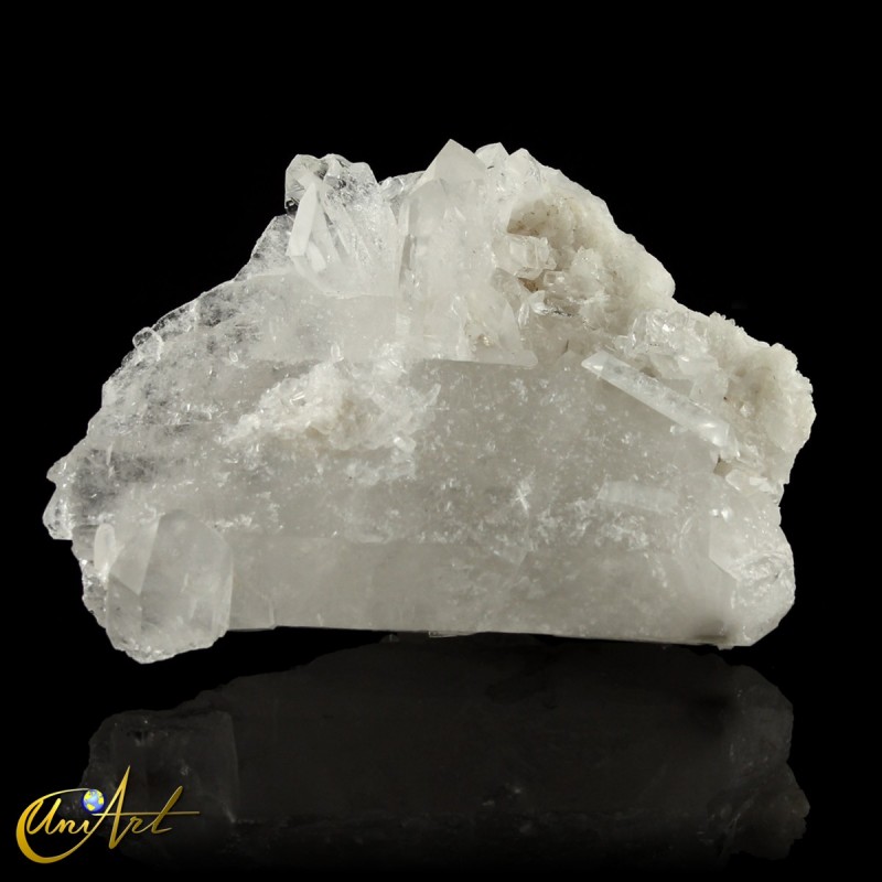 Rough crystal quartz