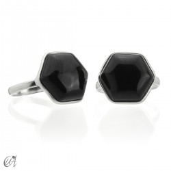 Silver and onyx ring, basic hexagonal