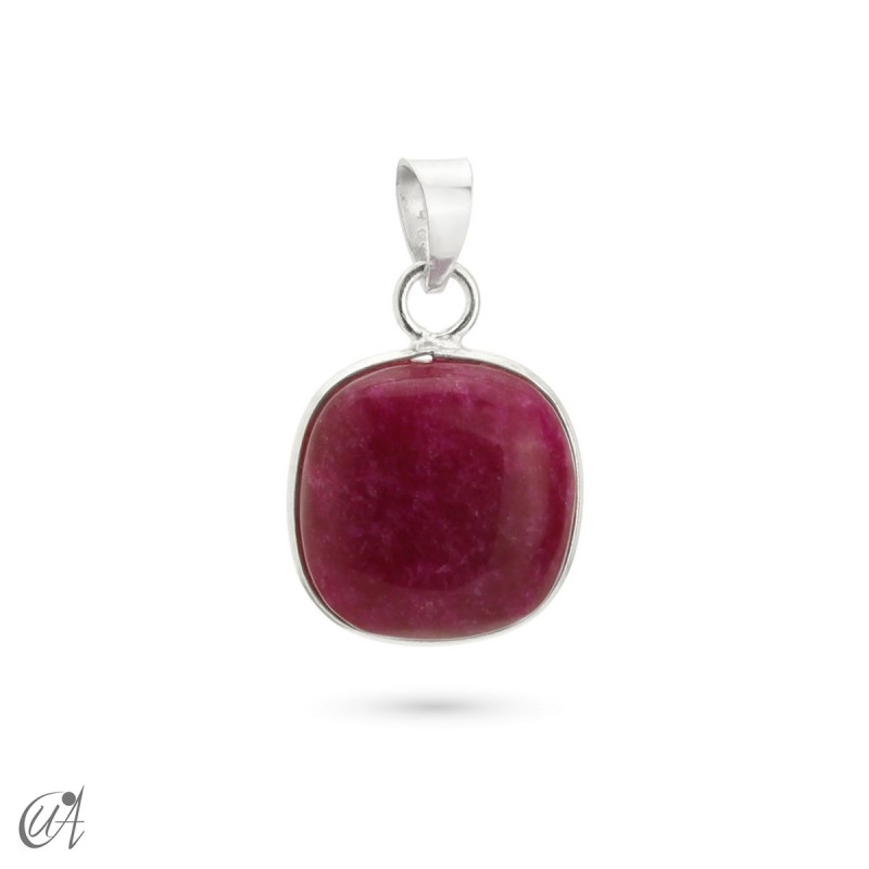Silver pendant with ruby, basic cushion model